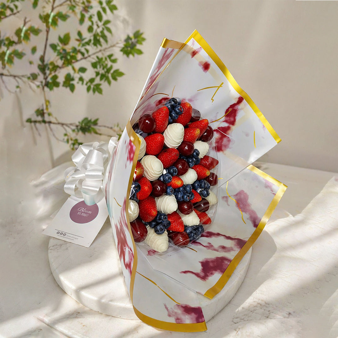 Bouquet Berry Bloom